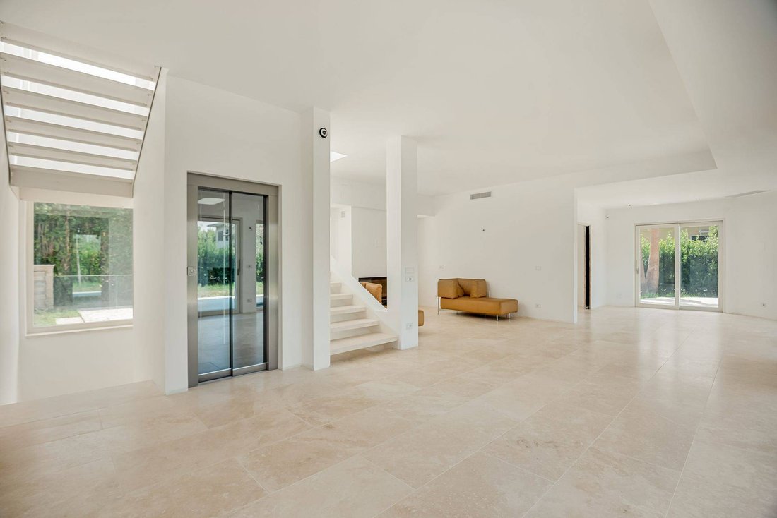 Villa in Center, Forte dei Marmi, Tuscany 4 - 18619555