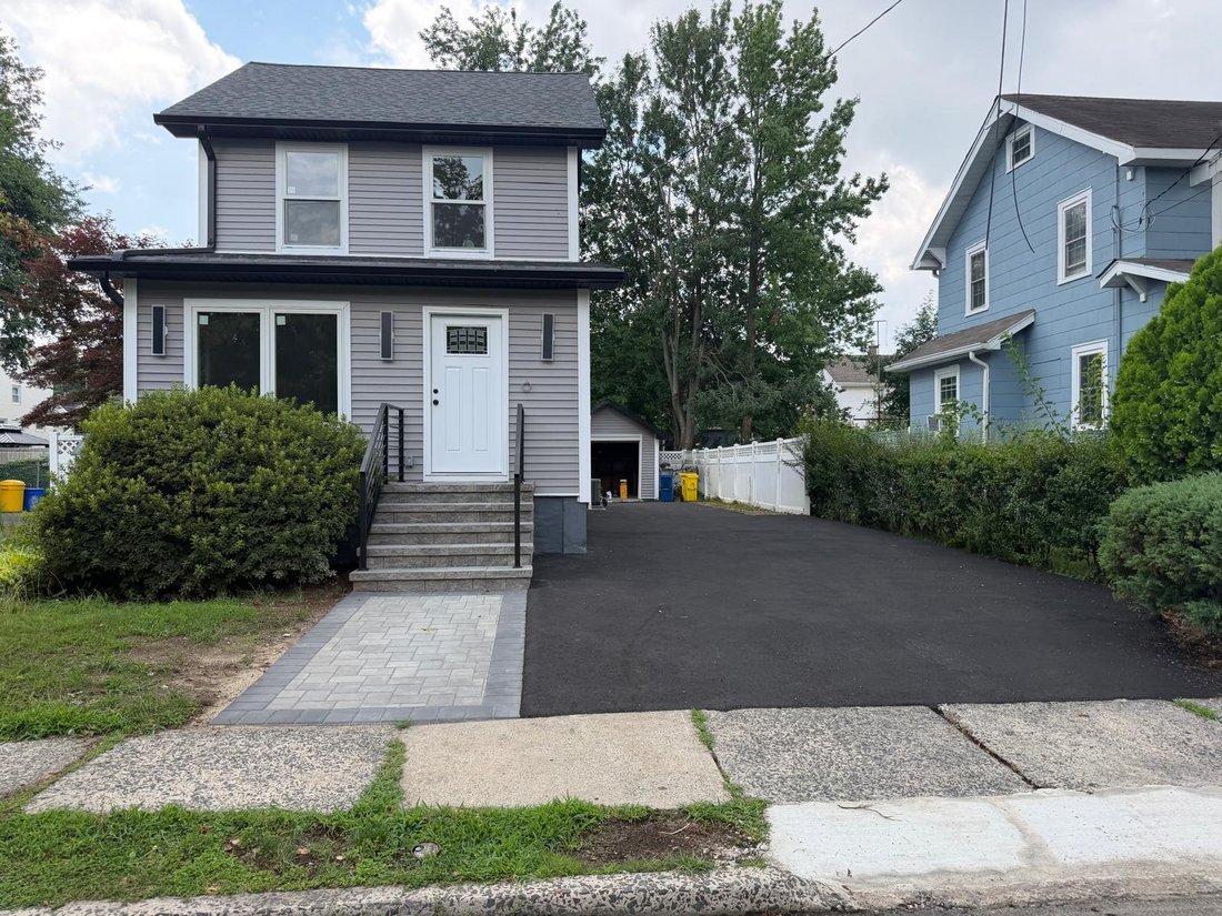 House in Teaneck, New Jersey, United States 1 - 18621824