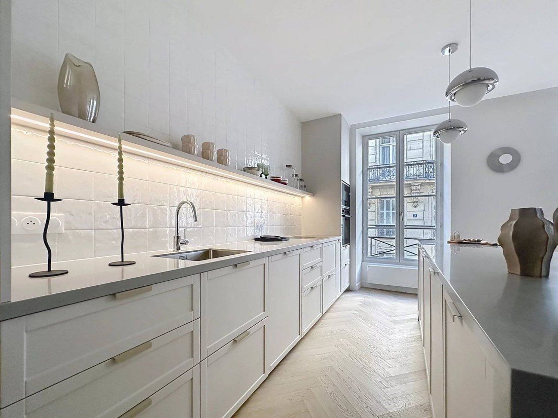 Wohnung in Saint Philippe du Roule, Paris 8e Arrondissement, Paris 4 - 16545159