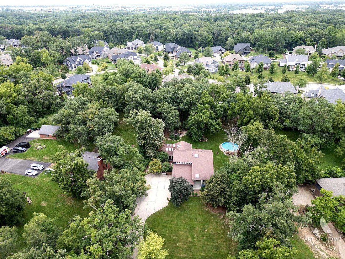 House in Lemont, Illinois, United States 3 - 18615345