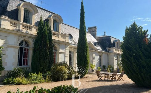 Domaine à Saint-Avertin, Centre-Val de Loire, France 1