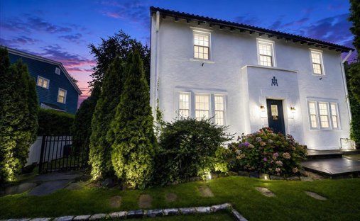 House in Eastchester, New York, United States 1
