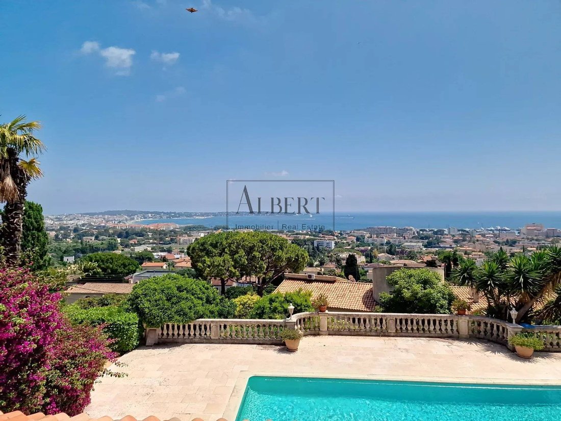 Villa in Brusquet-Retenaou-Devens, Vallauris, France 1 - 15798104