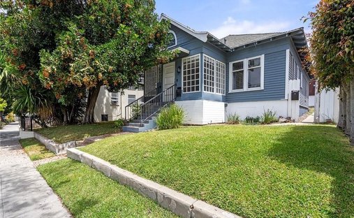 House in Signal Hill, California, United States 1