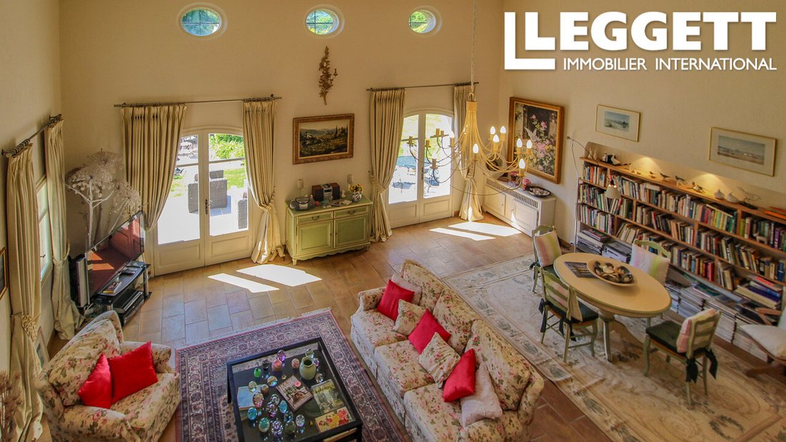 Villa in Châteauneuf-Grasse, Provence-Alpes-Côte d'Azur, France 4 - 18469656