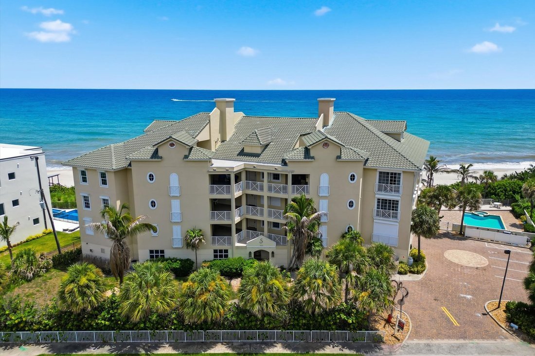 Condo in Melbourne Beach, Florida, United States 1 - 18615899