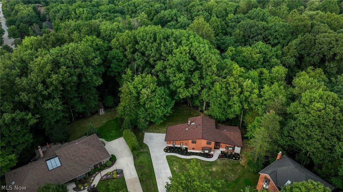 House in Brecksville, Ohio, United States 3 - 18620173