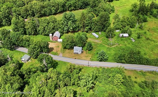 Land in Scott, Pennsylvania, United States 1