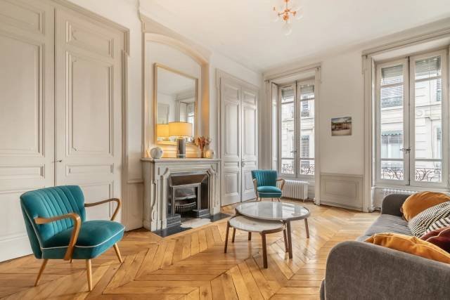 Apartment in Saint Vincent, Lyon 1er Arrondissement, Lyon 4 - 17051419