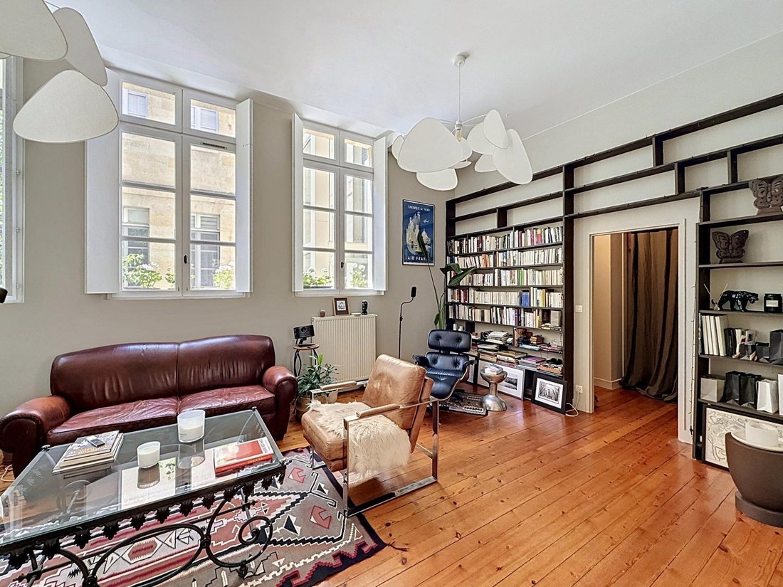 Apartment in Hôtel de Ville-Quinconce-Saint Seurin-Fondaudège, Bordeaux, France 3 - 18062361