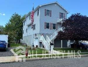 House in Union Beach, New Jersey, United States 1 - 17984274