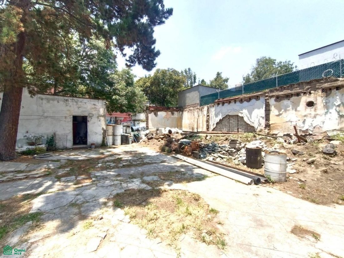 Land in Mexico City, Mexico 2 - 18442838