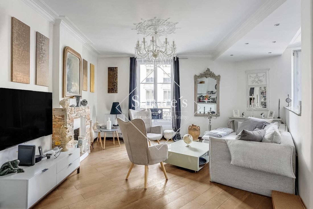 Apartment in La Fourche-Guy Môquet, Paris 17e Arrondissement, Paris 2 - 18622532
