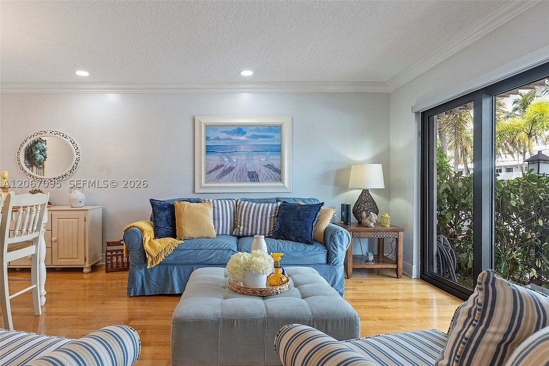 Townhouse in Golden Beach, Florida, United States 3 - 18621217