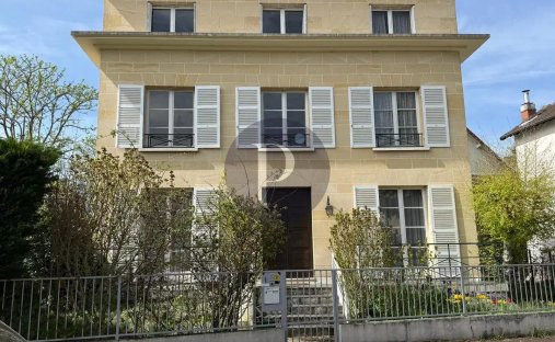 House in Parc de Sceaux, Sceaux, France 1