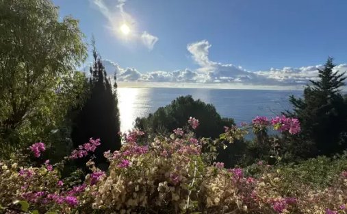 Villa in Cabbe-Saint Roman, Roquebrune-Cap-Martin, France 1