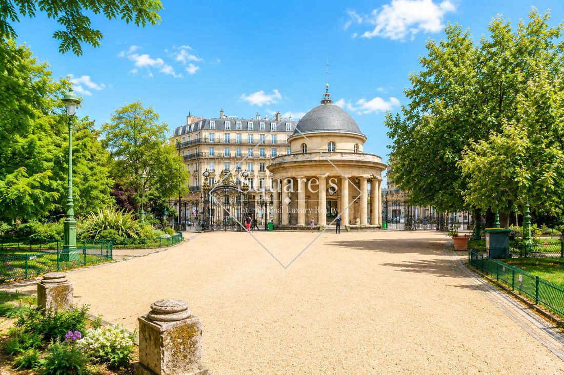 Apartment in Elysées-Madeleine, Paris 8e Arrondissement, Paris 4 - 18622842