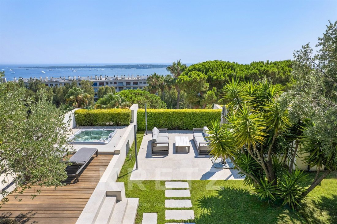 Apartment in La Californie, Cannes, France 1 - 18622852