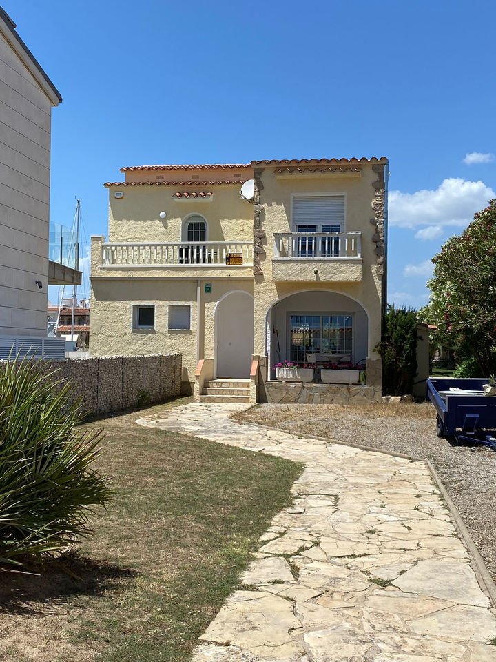 House in Empuriabrava, Catalonia, Spain 1 - 18351255