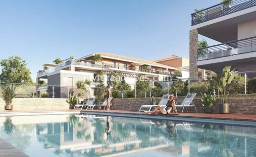Appartamento a Brusquet-Retenaou-Devens, Vallauris, Francia 1