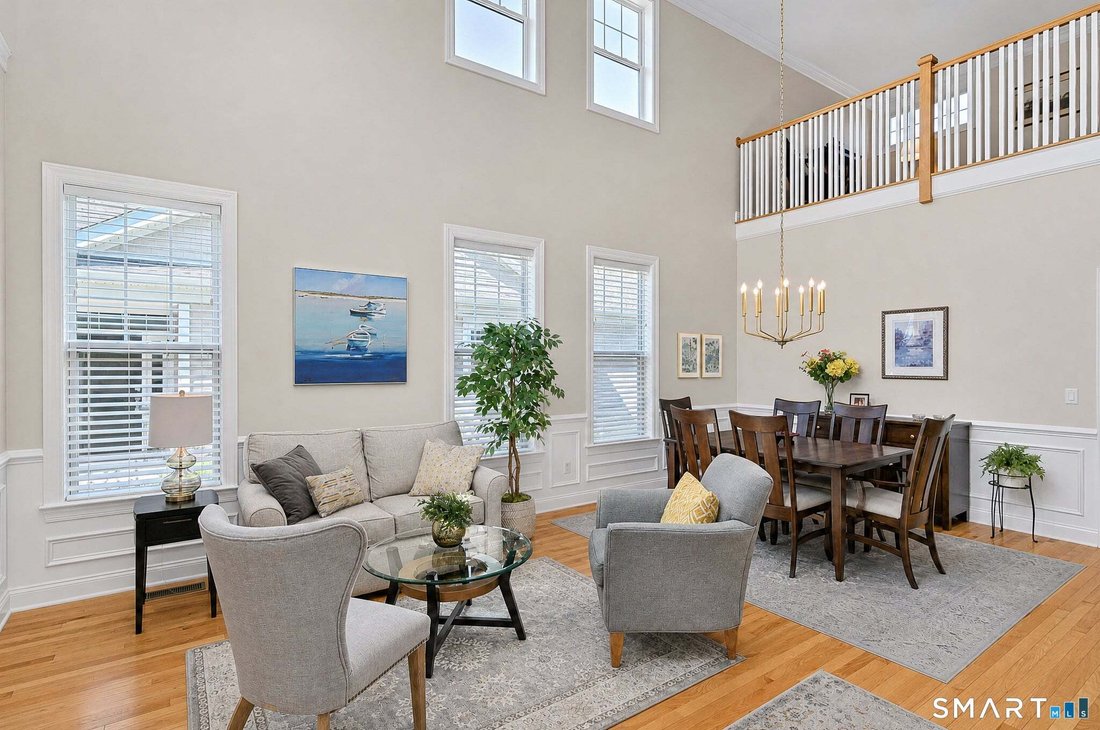 Condo in Bethel, Connecticut, United States 5 - 18617016