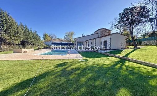House in Valbonne, Provence-Alpes-Côte d'Azur, France 1