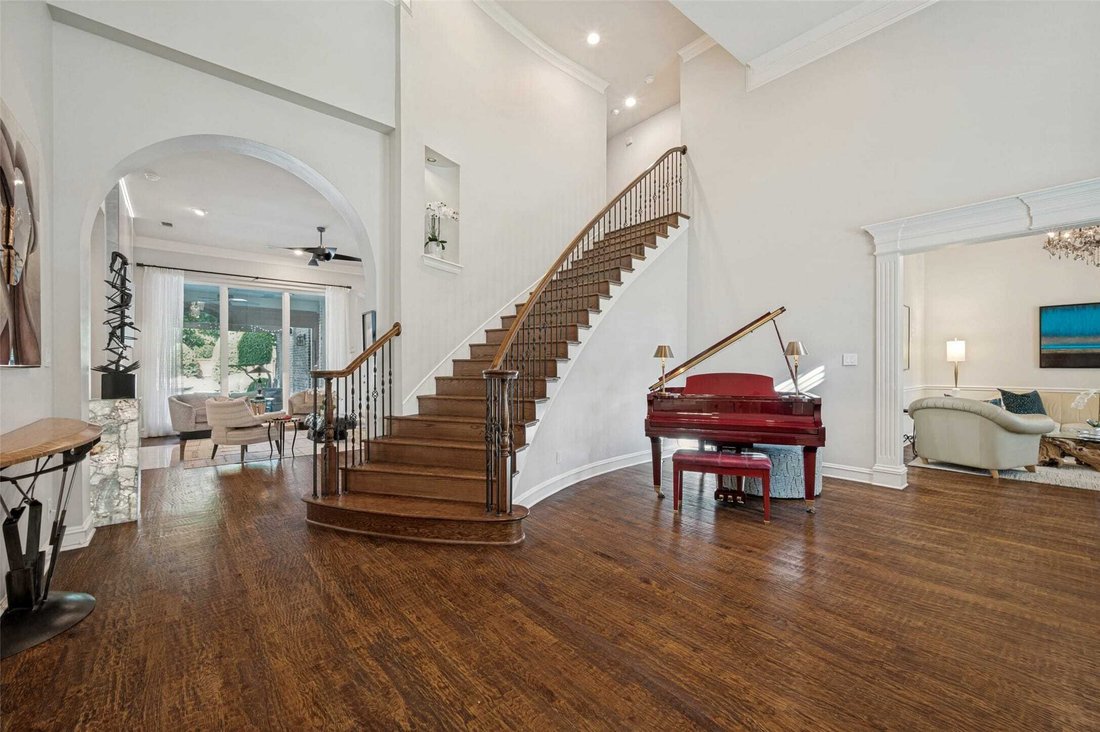 House in Frisco, Texas, United States 3 - 18619770