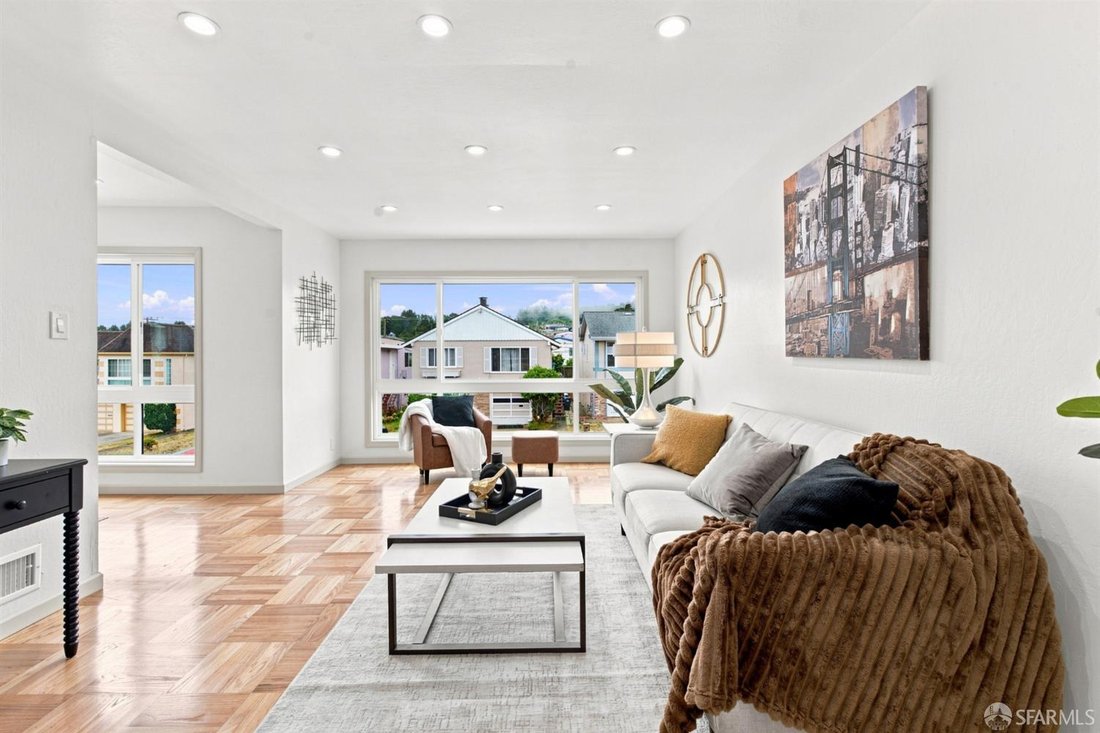 House in Colma, California, United States 4 - 18609569