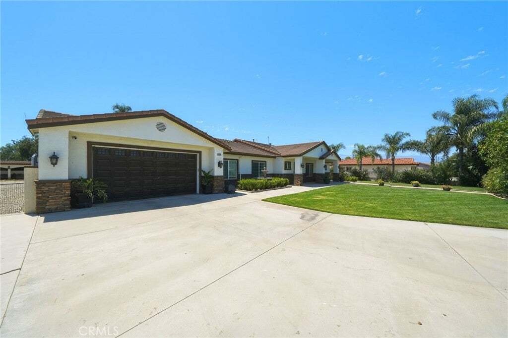 House in Jurupa Valley, California, United States 3 - 18620935