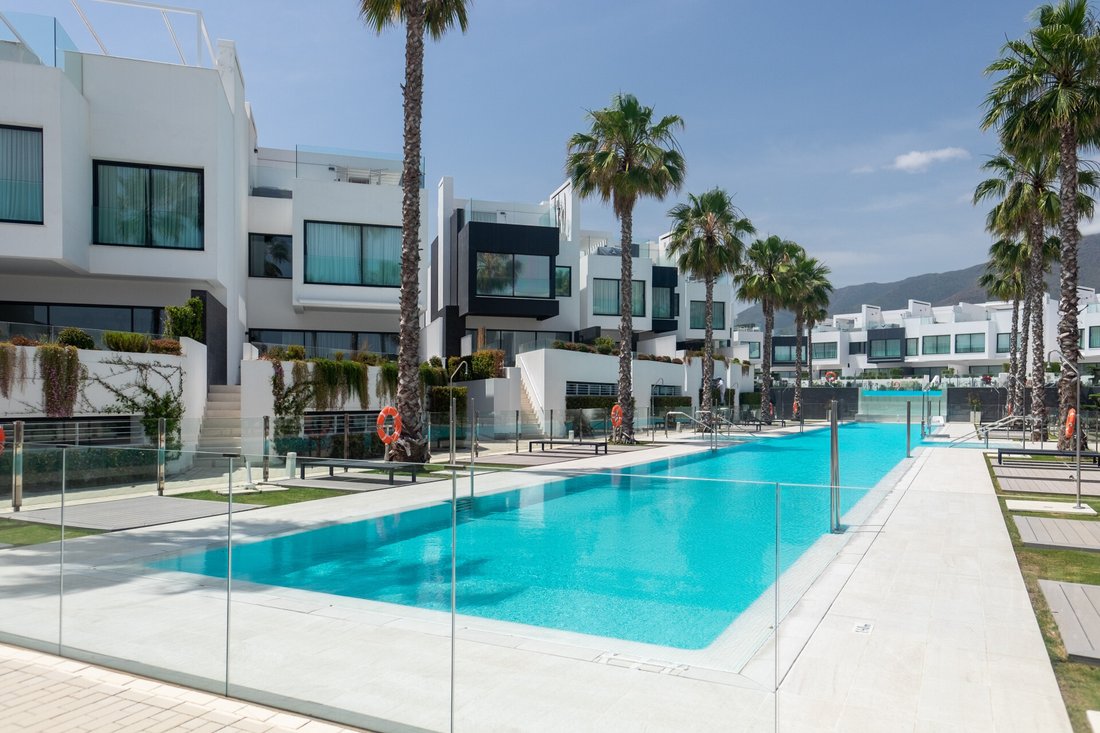 Townhouse in Estepona, Andalusia, Spain 5 - 13652602