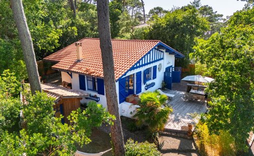 House in Le Pyla, La Teste-de-Buch, France 1