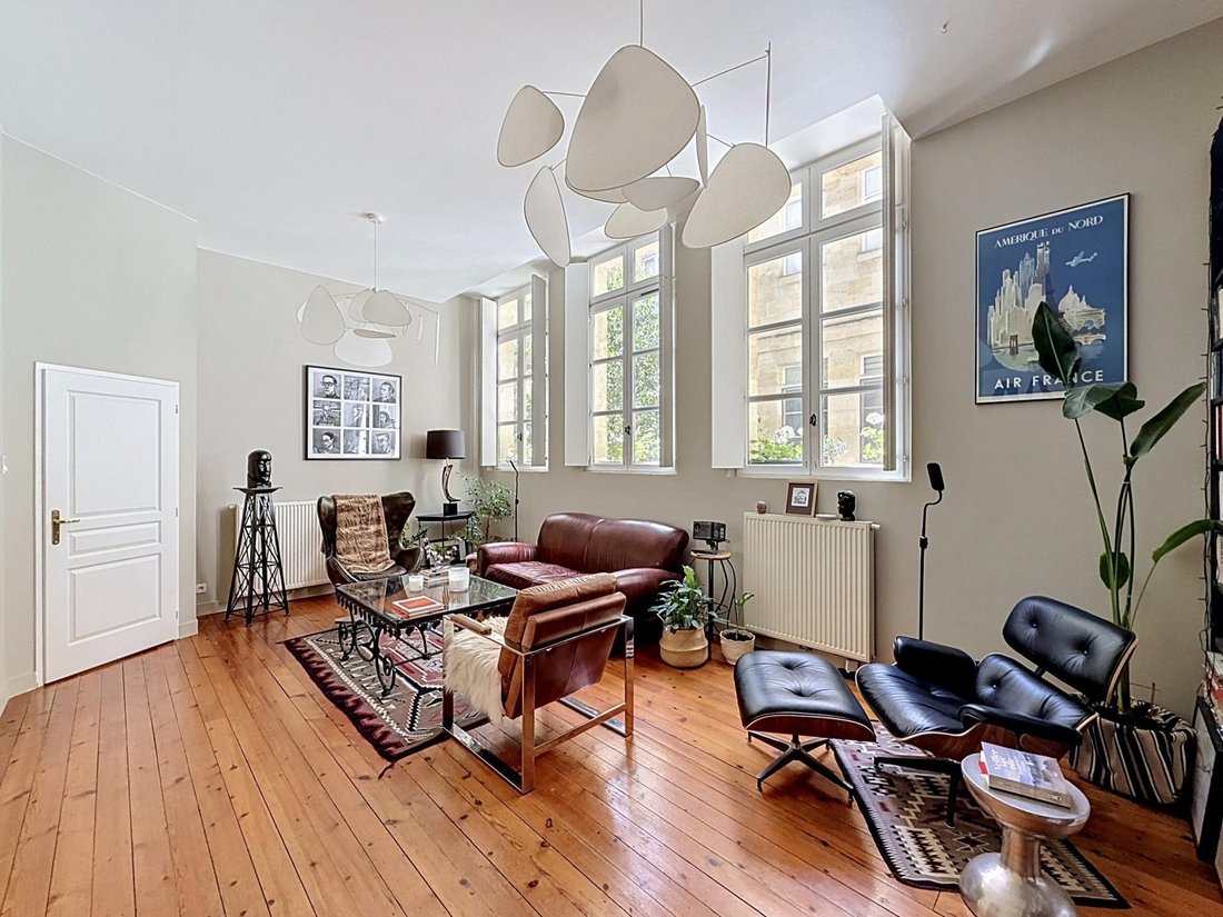 Apartment in Hôtel de Ville-Quinconce-Saint Seurin-Fondaudège, Bordeaux, France 2 - 18062361