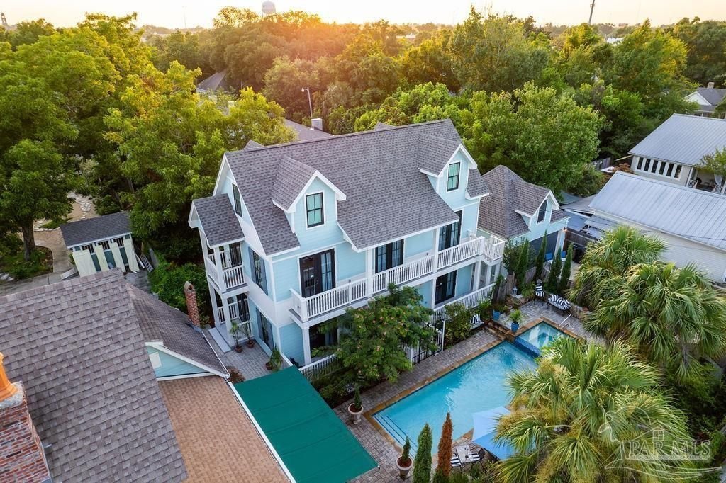 House in Pensacola, Florida, United States 1 - 18619826