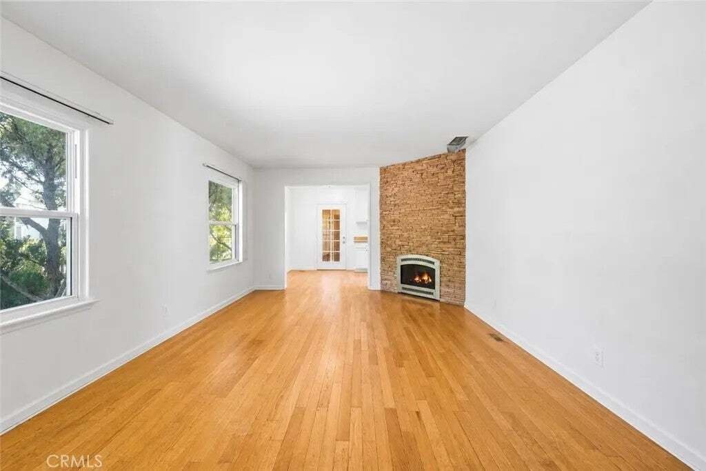 House in Canoga Park, California, United States 4 - 18386676