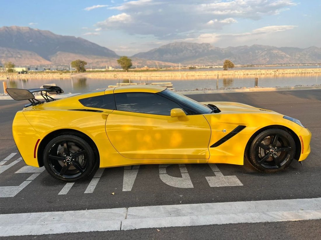 Coupe in Pleasant Grove, UT, United States 2 - 18305027
