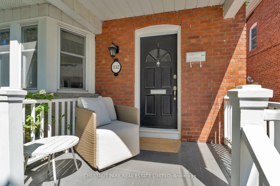 House in Toronto, Ontario, Canada 4 - 18616361