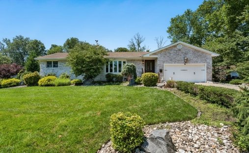 House in Clark, New Jersey, United States 1