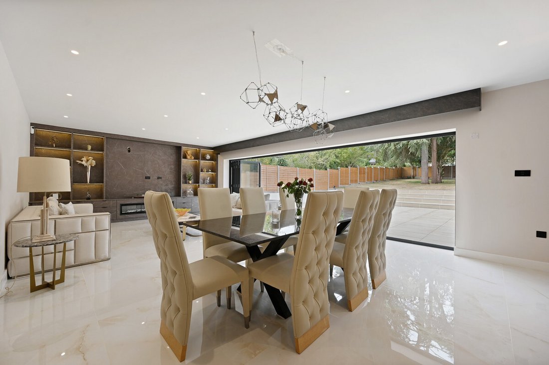 Bungalow in Radlett, Hertsmere, England 4 - 18615880