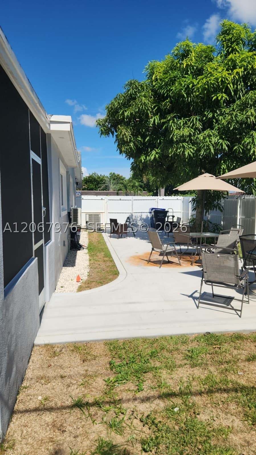 House in Pembroke Pines, Florida, United States 2 - 18620196