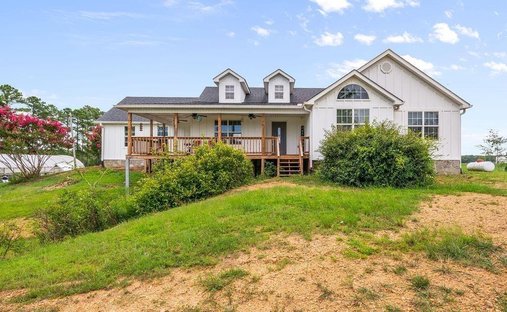 House in Centre, Alabama, United States 1