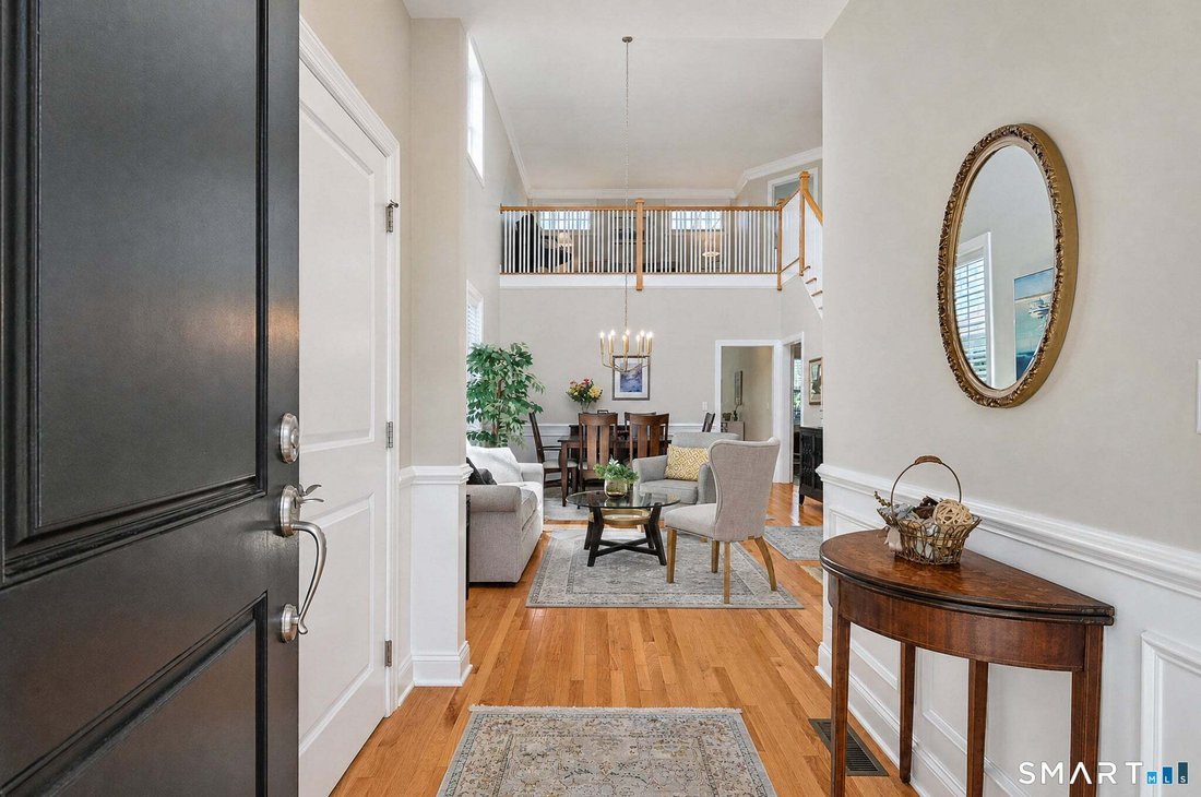 Condo in Bethel, Connecticut, United States 4 - 18617016