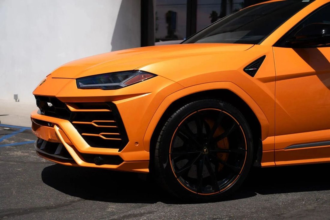 Suv in Riverside, CA, United States 4 - 18536634