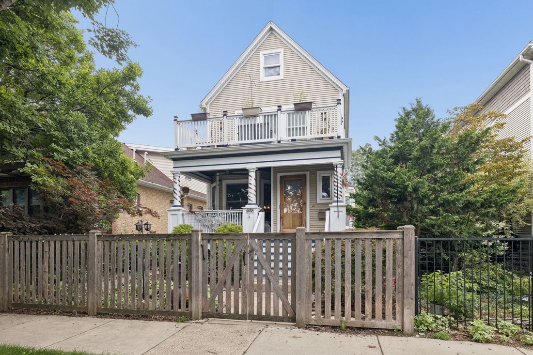 House in Chicago, Illinois, United States 1 - 18617377