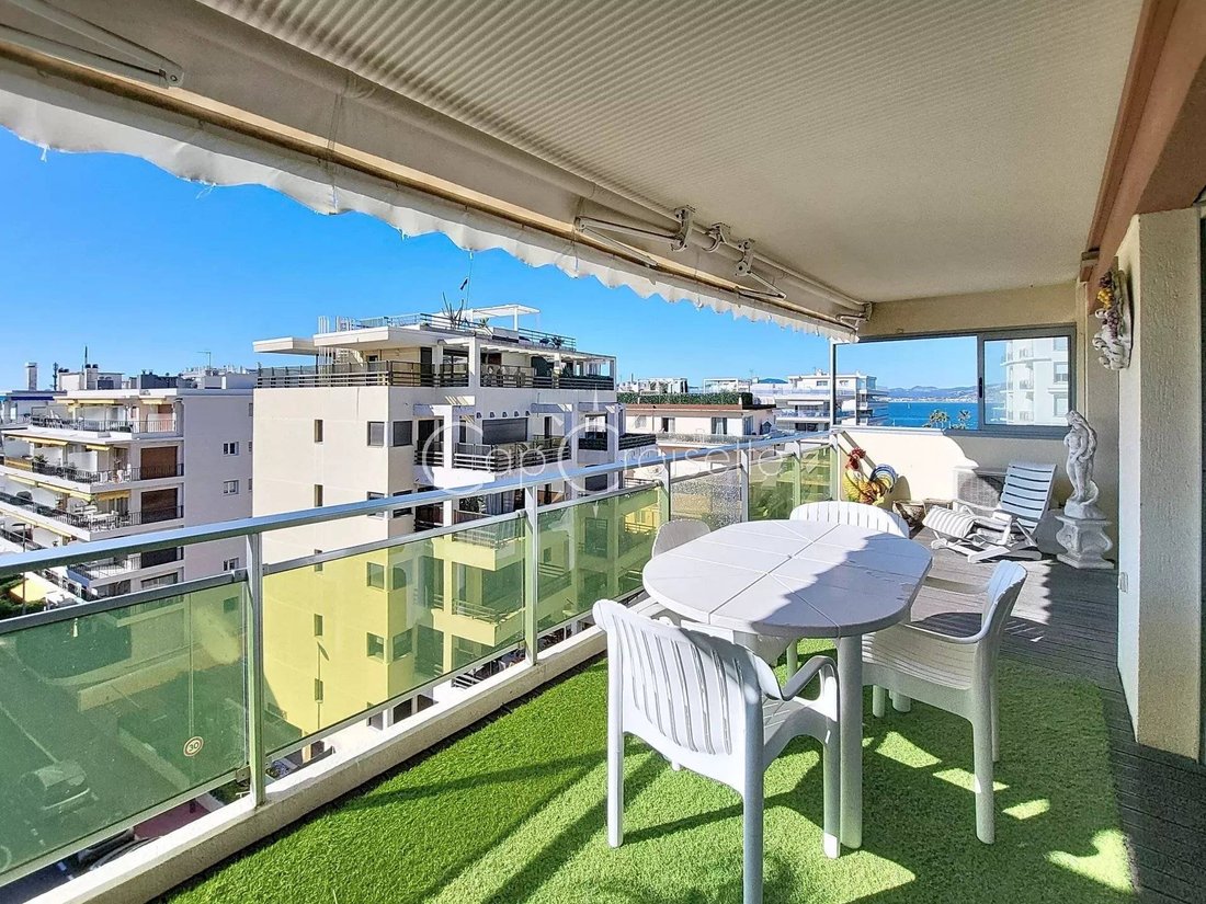 Apartment in Cannes, Provence-Alpes-Côte d'Azur, France 1 - 17673441