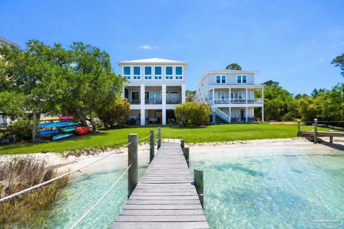 House in Pensacola, Florida, United States 1 - 18619777