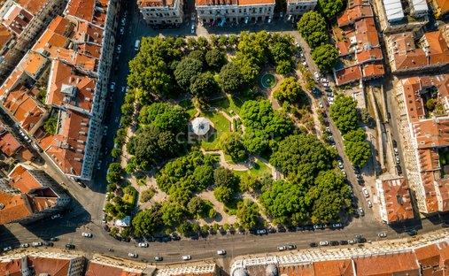 Apartment in Misericordia, Lisbon, Portugal 1