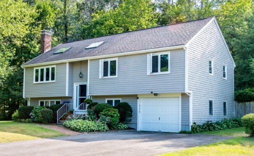 House in Weymouth, Massachusetts, United States 1