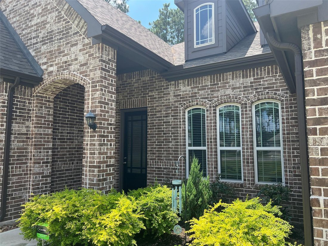 House in Conroe, Texas, United States 5 - 18618944