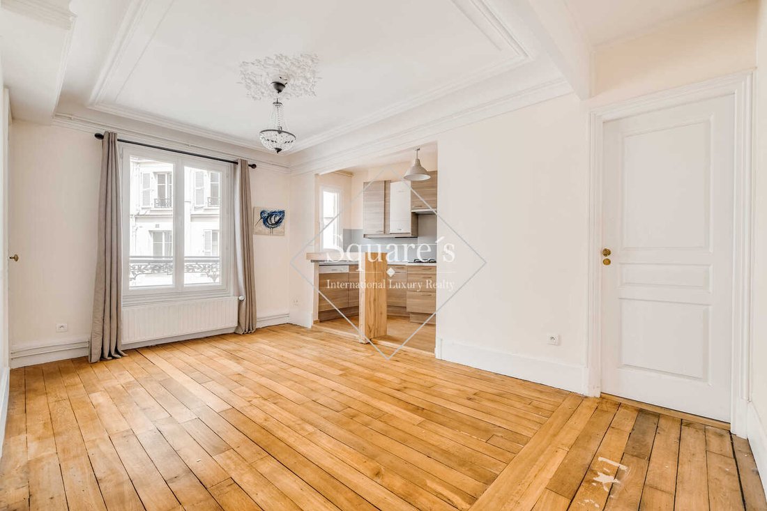 Apartment in La Fourche-Guy Môquet, Paris 17e Arrondissement, Paris 5 - 18622901