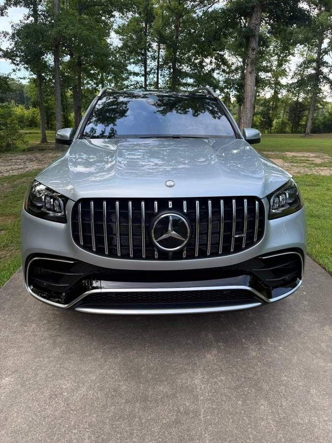 Suv in Glendale, United States 2 - 18620377